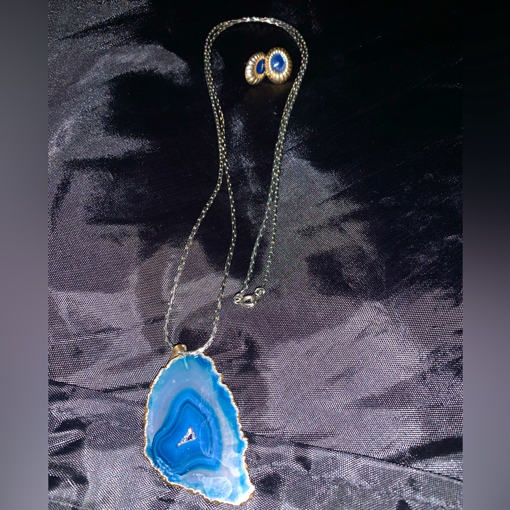 Sliced Blue Druzy Quartz Necklace Set SilverTone Blue Earrings marked Korea